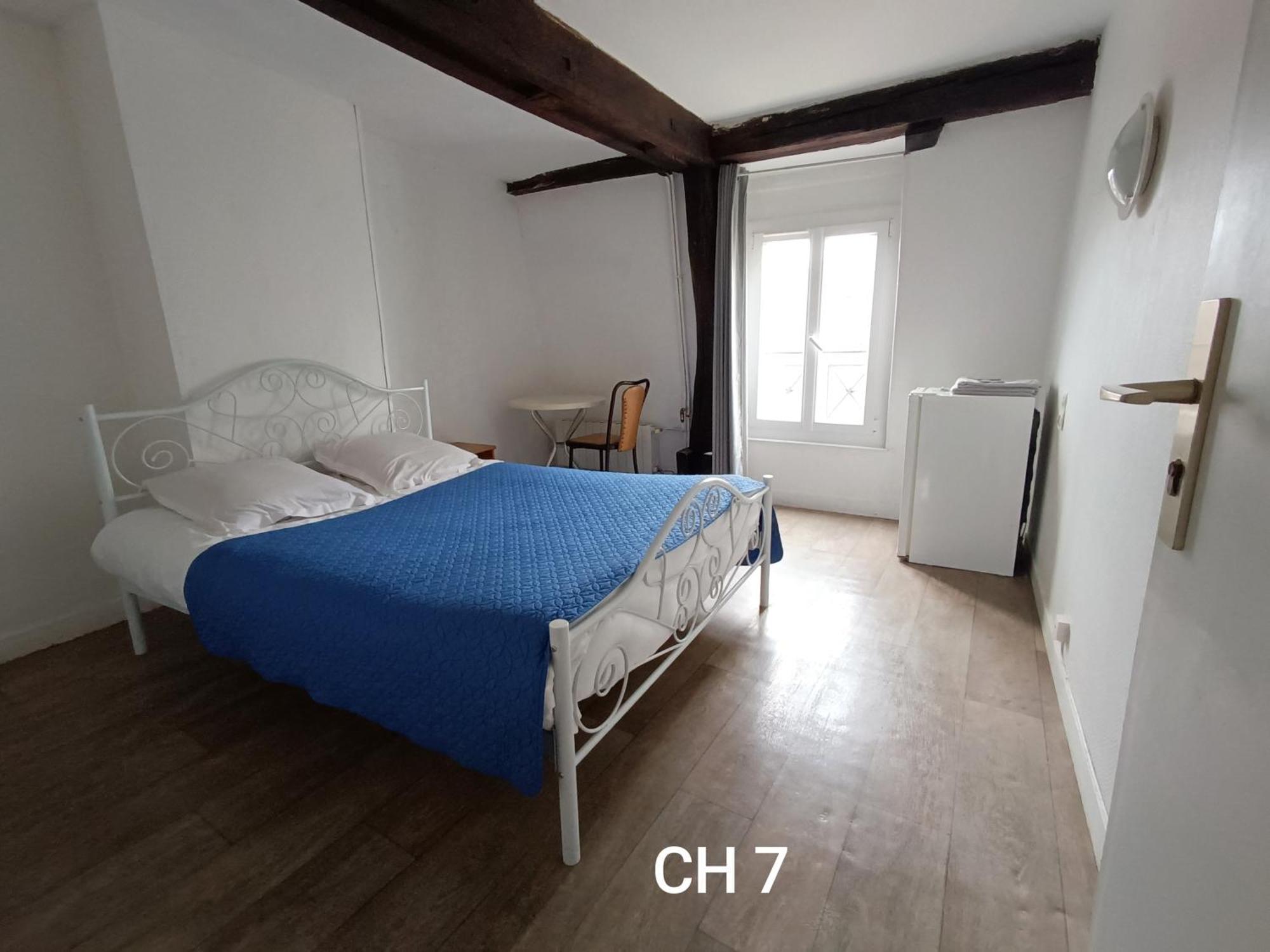 Hotel Le Fontenoy Provins Bilik gambar